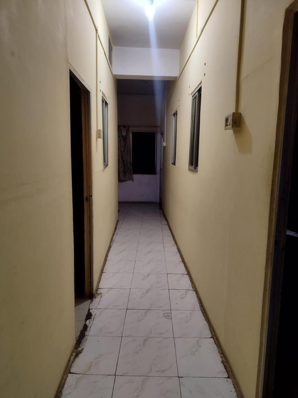 Hotel Avantika Уджайн Екстериор снимка